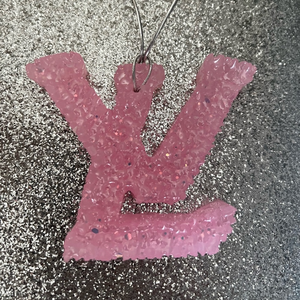 Freshie for you pink LV and white CC! Thank you doll!!